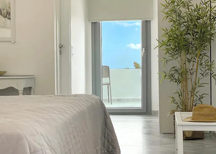 ホテル Dl Santorini モノリソス