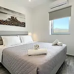Dl Santorini 3*