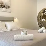 Dl Santorini Hotell