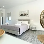 Dl Santorini Hotell 3*