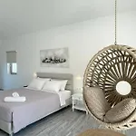 Dl Santorini Hotel