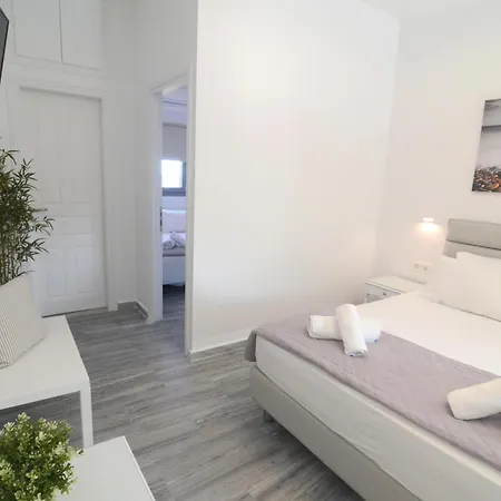 Отель Hermoso Luxury 3*