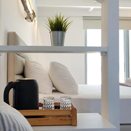 Hermoso Luxury Hotel Monolitos