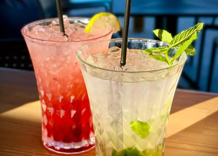 Dl Santorini Monolitos