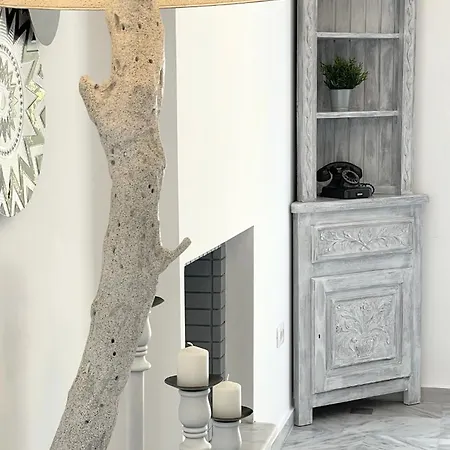 Dl Santorini Hotel