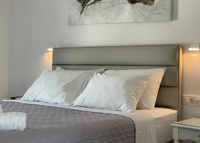 Hotel DL Santorini 3*